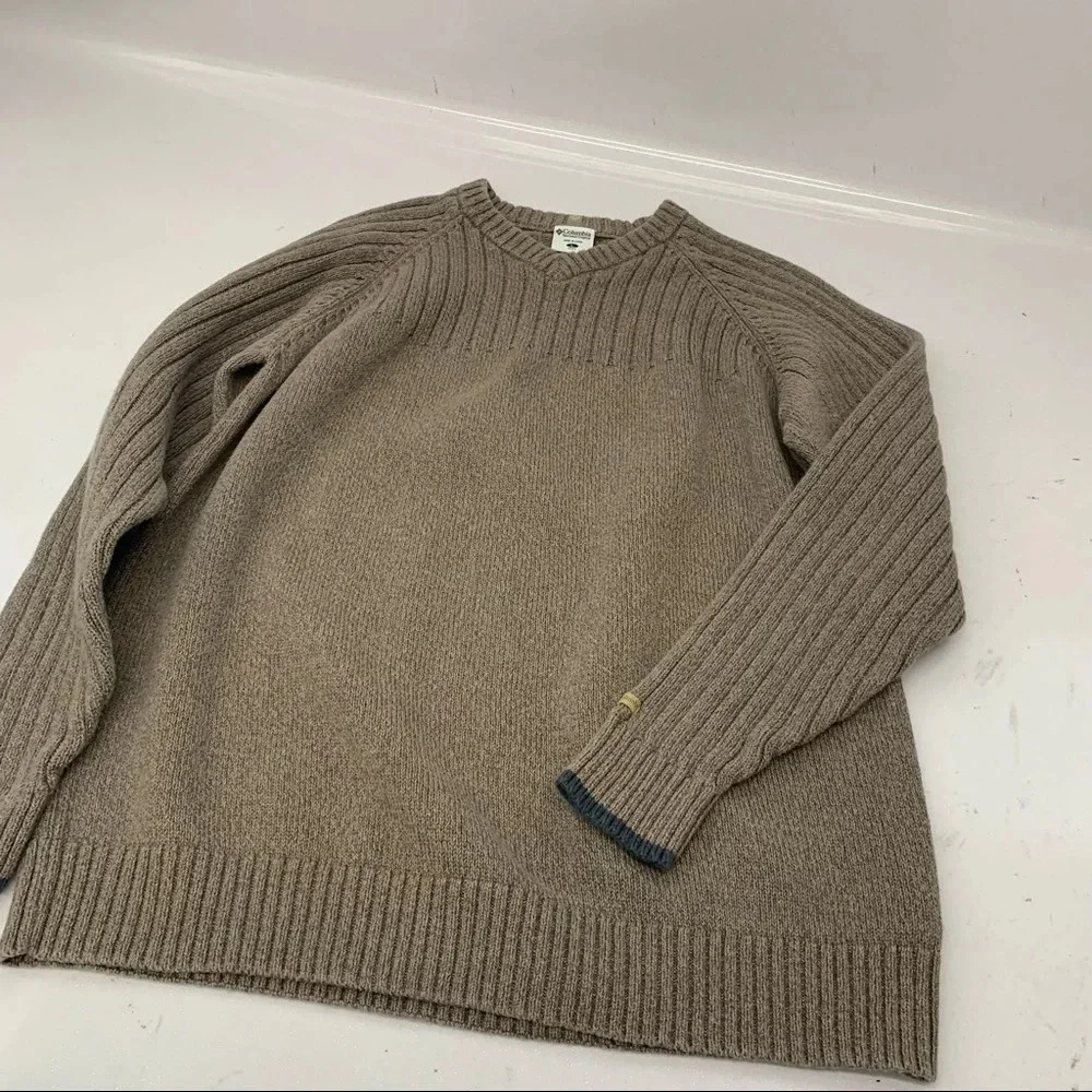 Columbia Chunky Sweater Men Large Brown V Neck Cotton Long Sleeve Logo‎ Warm
